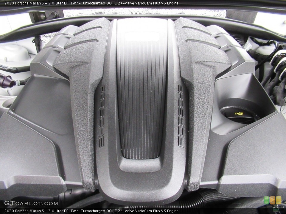 3.0 Liter DFI Twin-Turbocharged DOHC 24-Valve VarioCam Plus V6 Engine for the 2020 Porsche Macan #136364677