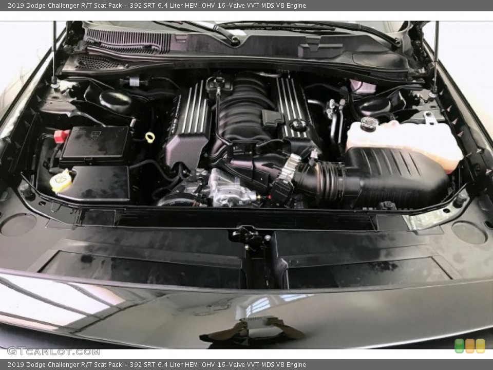 392 SRT 6.4 Liter HEMI OHV 16-Valve VVT MDS V8 2019 Dodge Challenger Engine