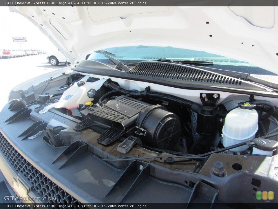 4.8 Liter OHV 16-Valve Vortec V8 2014 Chevrolet Express Engine
