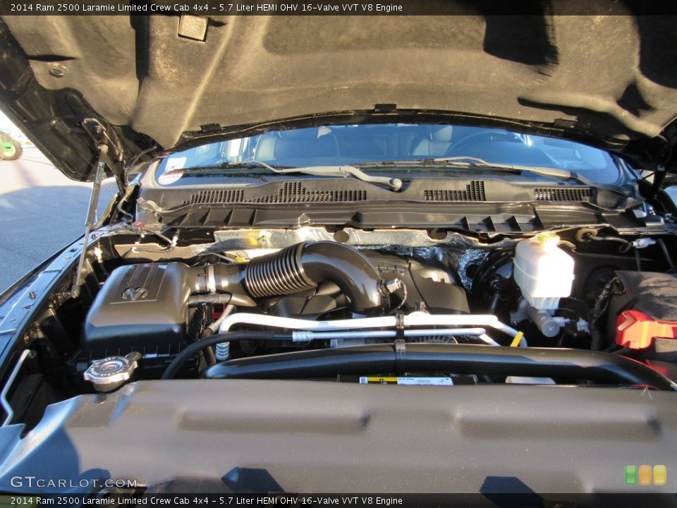 5.7 Liter HEMI OHV 16-Valve VVT V8 2014 Ram 2500 Engine