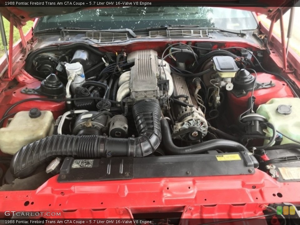 5.7 Liter OHV 16-Valve V8 1988 Pontiac Firebird Engine