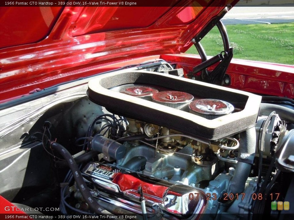 389 cid OHV 16-Valve Tri-Power V8 Engine for the 1966 Pontiac GTO #138746934