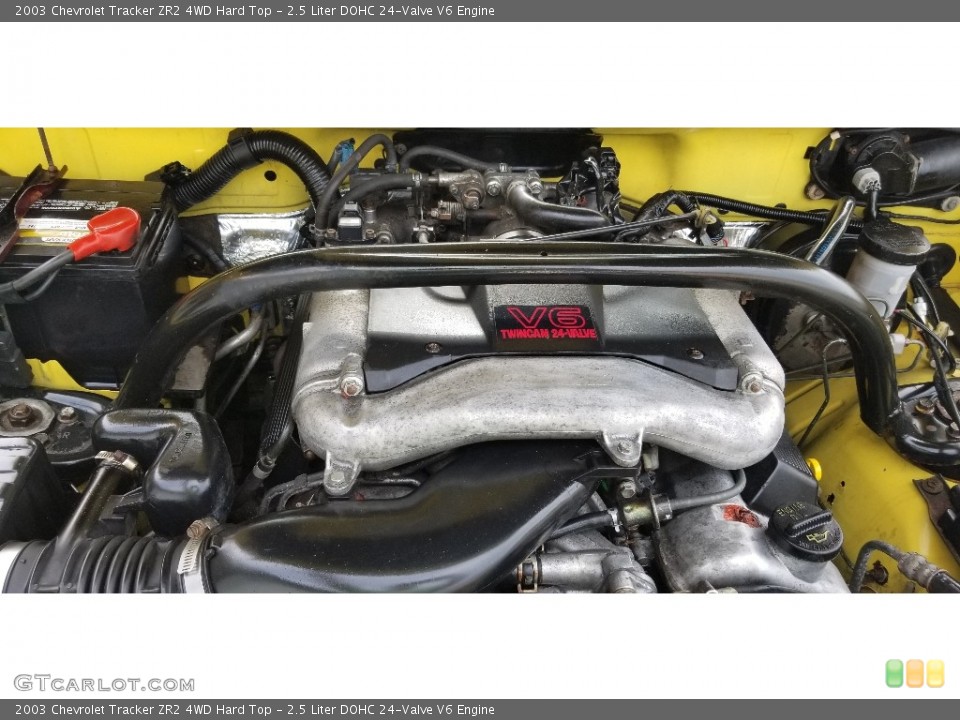 2.5 Liter DOHC 24-Valve V6 Engine for the 2003 Chevrolet Tracker #139178916
