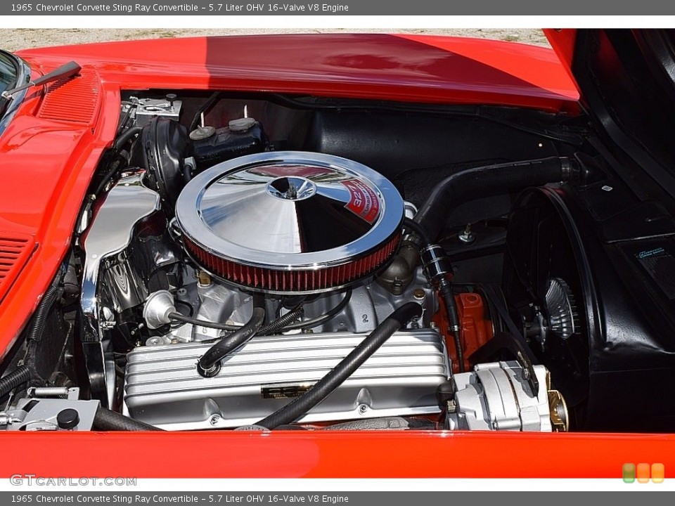 5.7 Liter OHV 16-Valve V8 1965 Chevrolet Corvette Engine