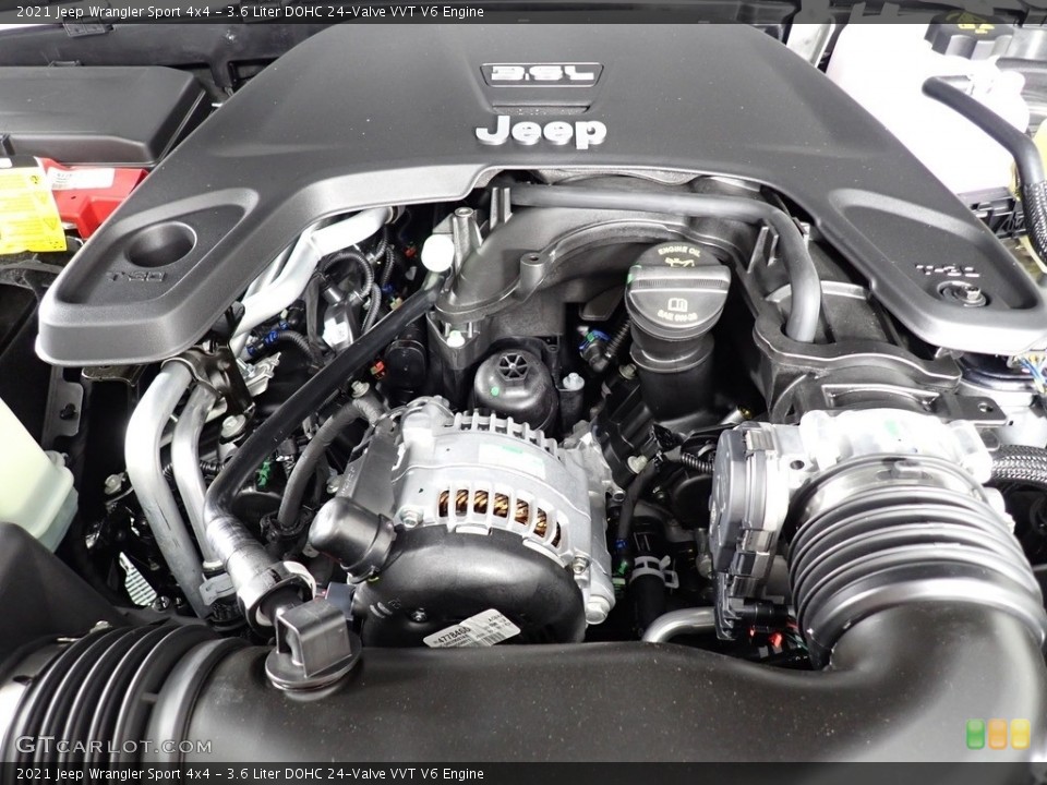 3.6 Liter DOHC 24-Valve VVT V6 2021 Jeep Wrangler Engine