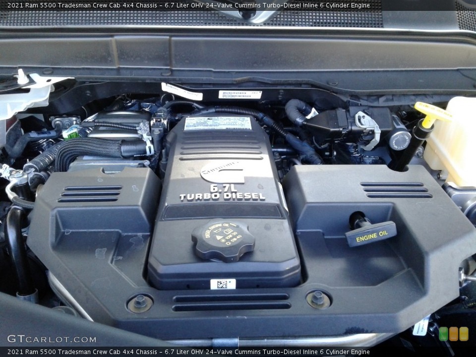 6.7 Liter OHV 24-Valve Cummins Turbo-Diesel Inline 6 Cylinder 2021 Ram 5500 Engine