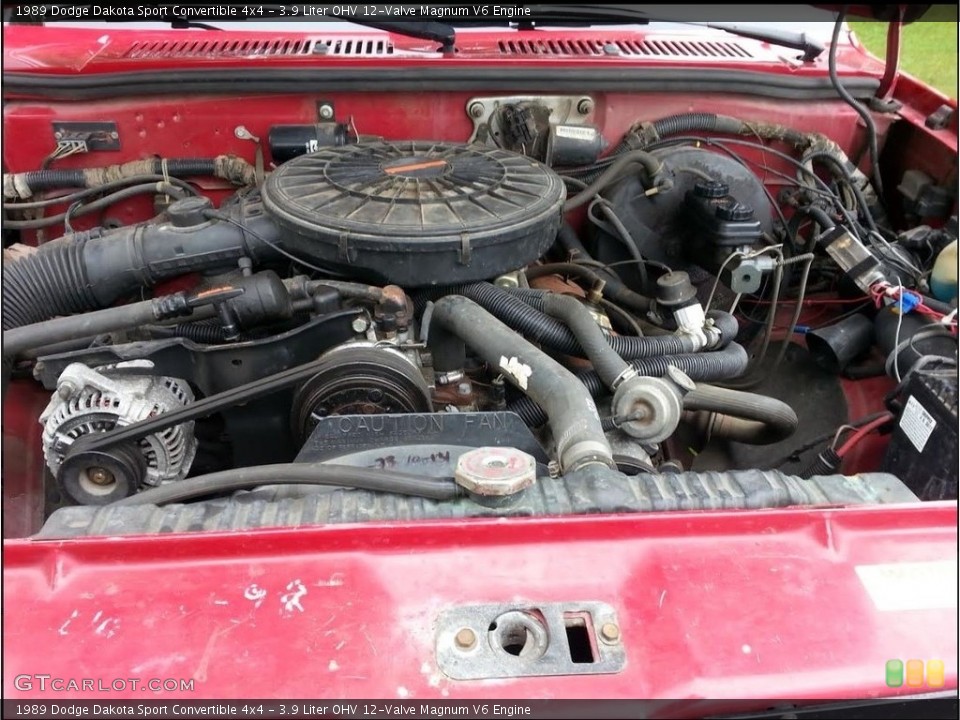3.9 Liter OHV 12-Valve Magnum V6 1989 Dodge Dakota Engine
