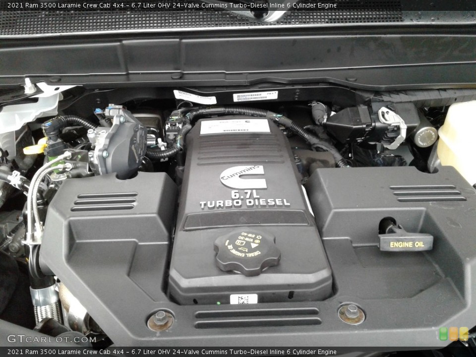 6.7 Liter OHV 24-Valve Cummins Turbo-Diesel Inline 6 Cylinder 2021 Ram 3500 Engine