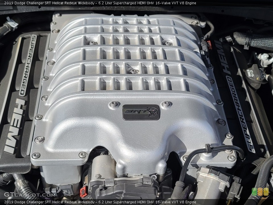 6.2 Liter Supercharged HEMI OHV 16-Valve VVT V8 Engine for the 2019 Dodge Challenger #141180293