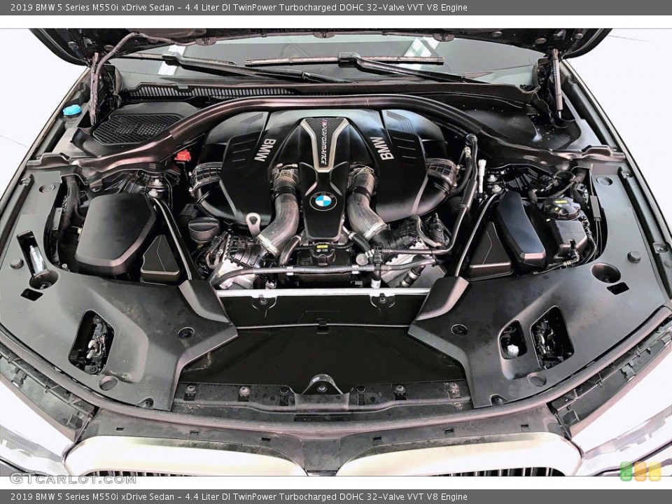 4.4 Liter DI TwinPower Turbocharged DOHC 32-Valve VVT V8 2019 BMW 5 Series Engine