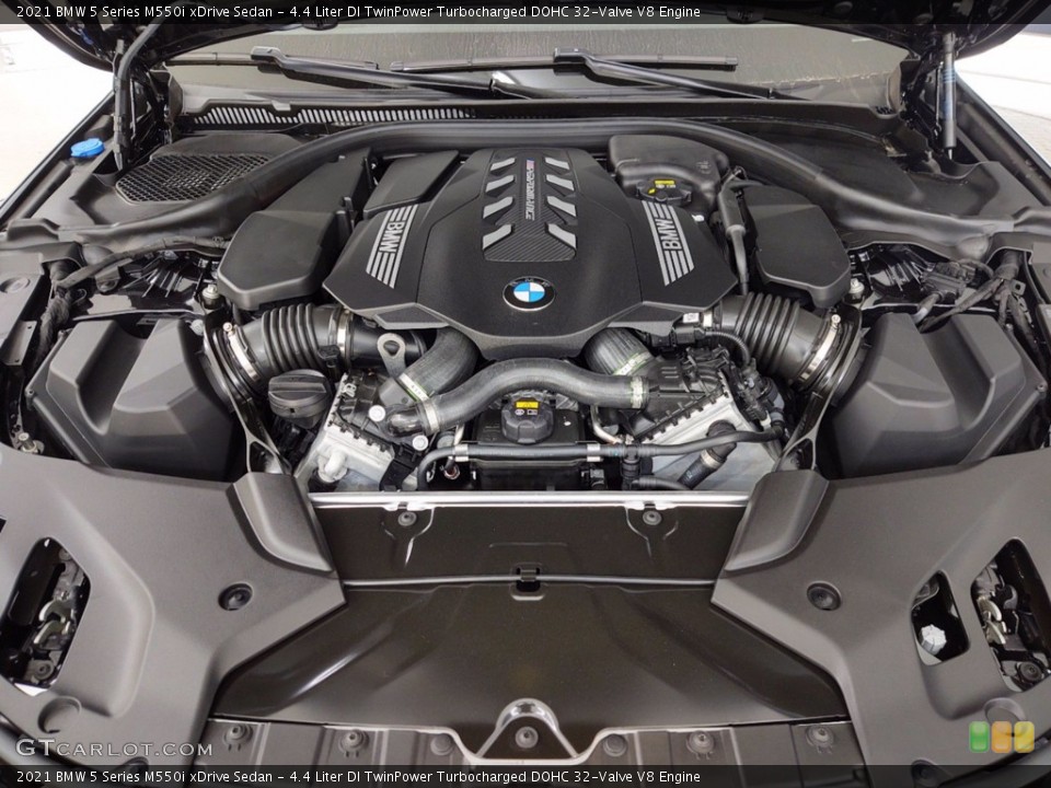 4.4 Liter DI TwinPower Turbocharged DOHC 32-Valve V8 Engine for the 2021 BMW 5 Series #141433807