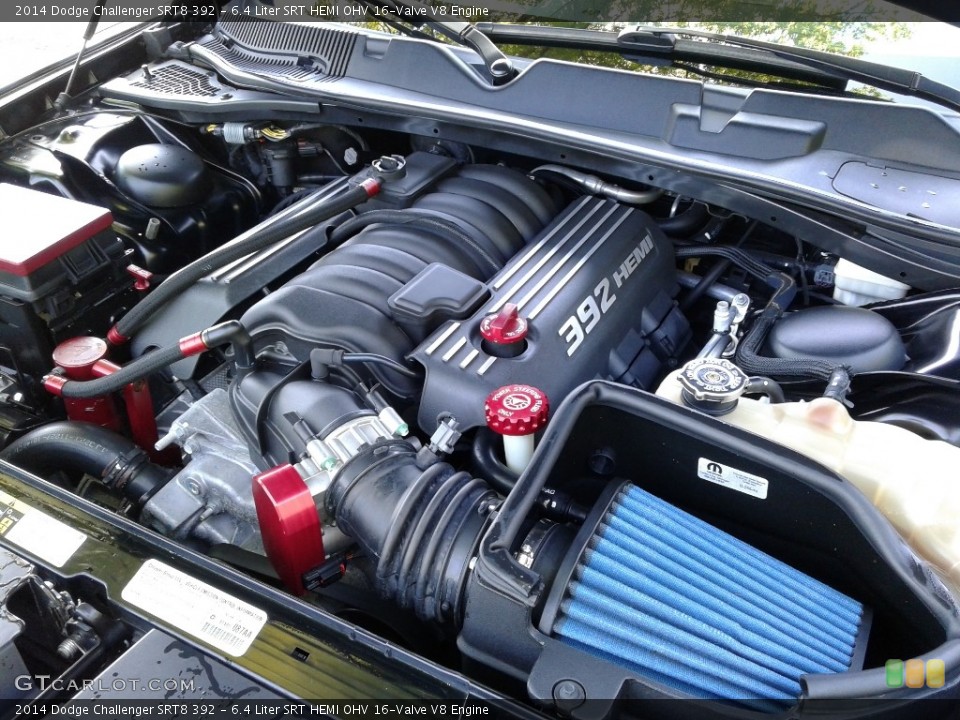 6.4 Liter SRT HEMI OHV 16-Valve V8 2014 Dodge Challenger Engine