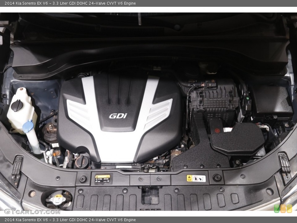 3.3 Liter GDI DOHC 24-Valve CVVT V6 2014 Kia Sorento Engine
