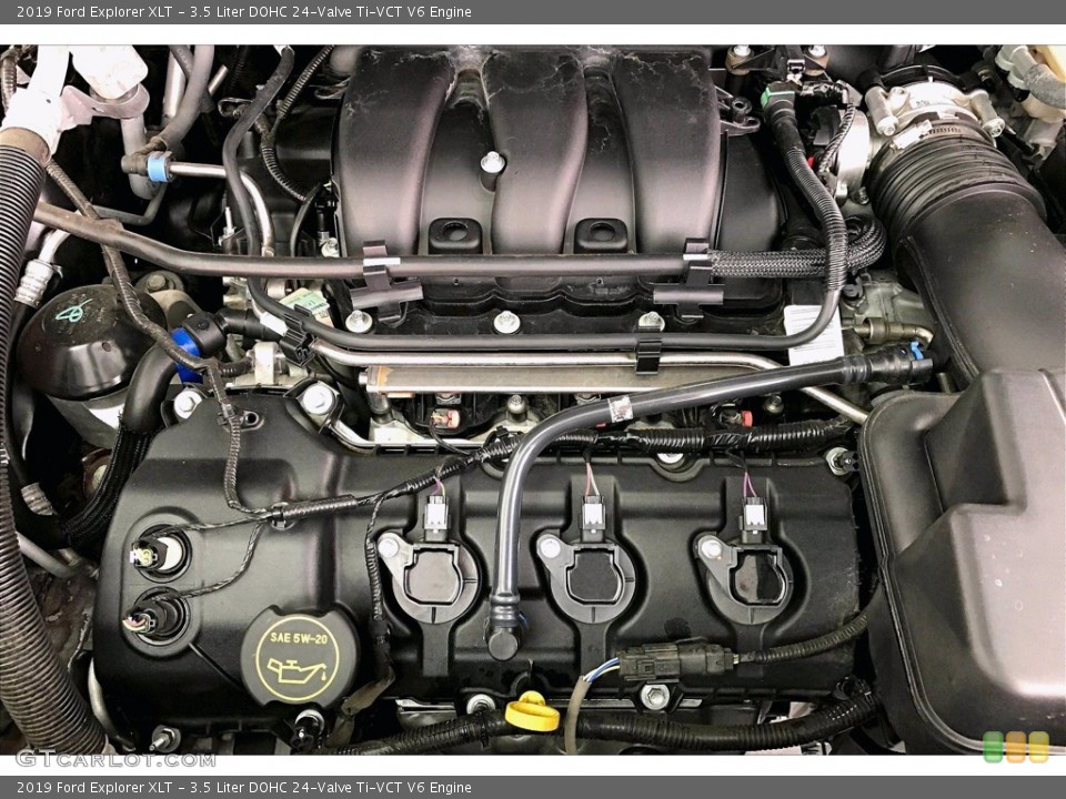 3.5 Liter DOHC 24-Valve Ti-VCT V6 Engine for the 2019 Ford Explorer #142064949