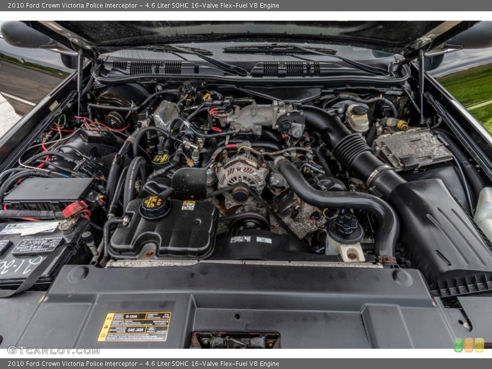 4.6 Liter SOHC 16-Valve Flex-Fuel V8 2010 Ford Crown Victoria Engine
