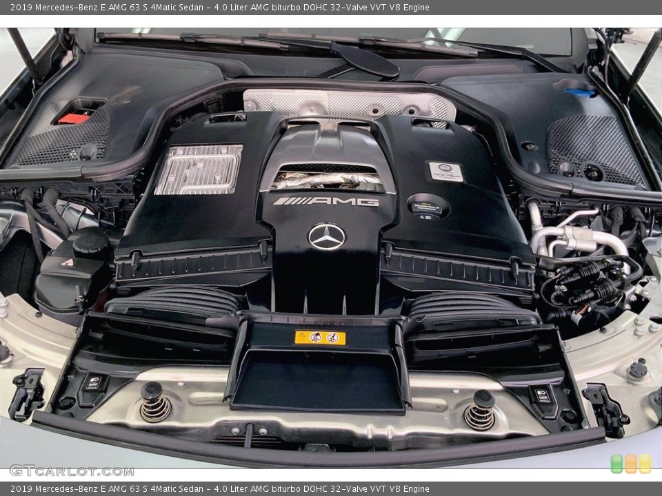 4.0 Liter AMG biturbo DOHC 32-Valve VVT V8 2019 Mercedes-Benz E Engine