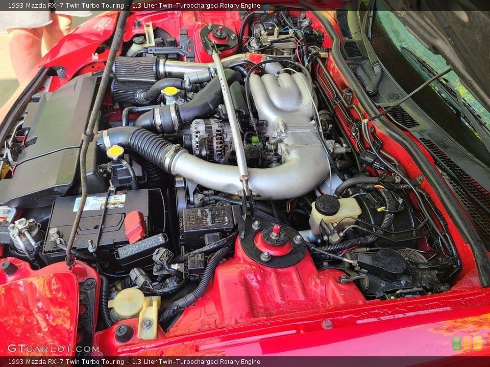 1.3 Liter Twin-Turbocharged Rotary Engine for the 1993 Mazda RX-7 #142640360