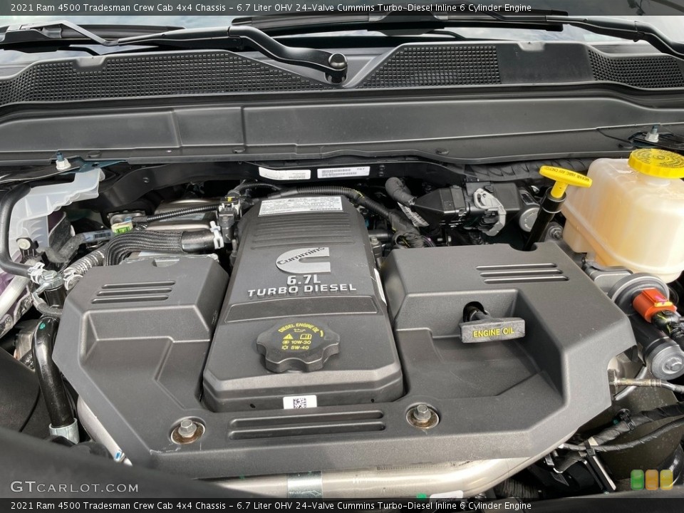 6.7 Liter OHV 24-Valve Cummins Turbo-Diesel Inline 6 Cylinder Engine for the 2021 Ram 4500 #142839444