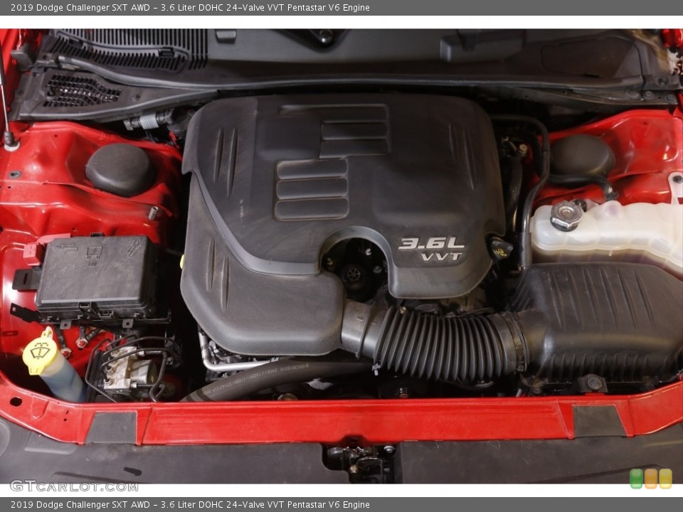 3.6 Liter DOHC 24-Valve VVT Pentastar V6 2019 Dodge Challenger Engine