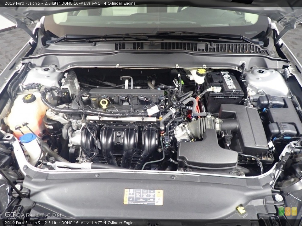 2.5 Liter DOHC 16-Valve i-VCT 4 Cylinder 2019 Ford Fusion Engine
