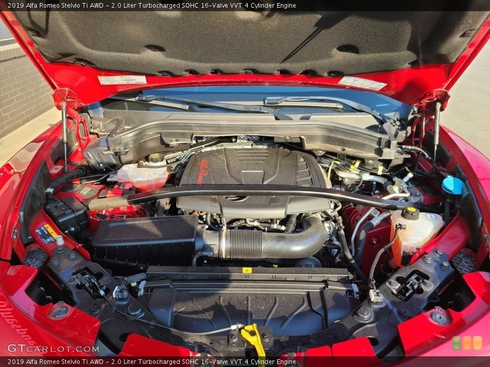2.0 Liter Turbocharged SOHC 16-Valve VVT 4 Cylinder 2019 Alfa Romeo Stelvio Engine