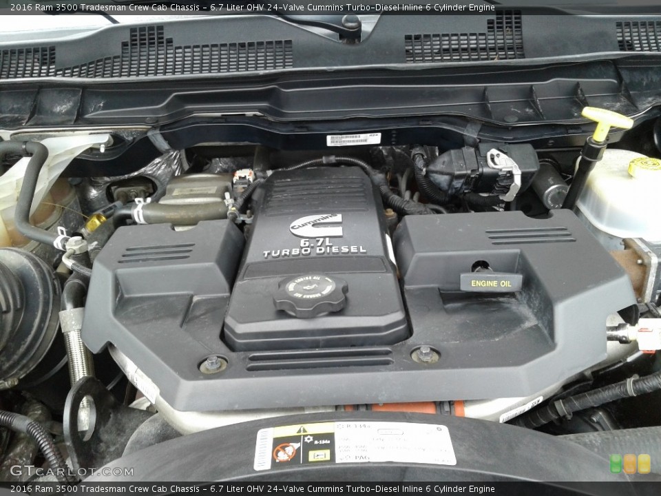 6.7 Liter OHV 24-Valve Cummins Turbo-Diesel Inline 6 Cylinder Engine for the 2016 Ram 3500 #143008946