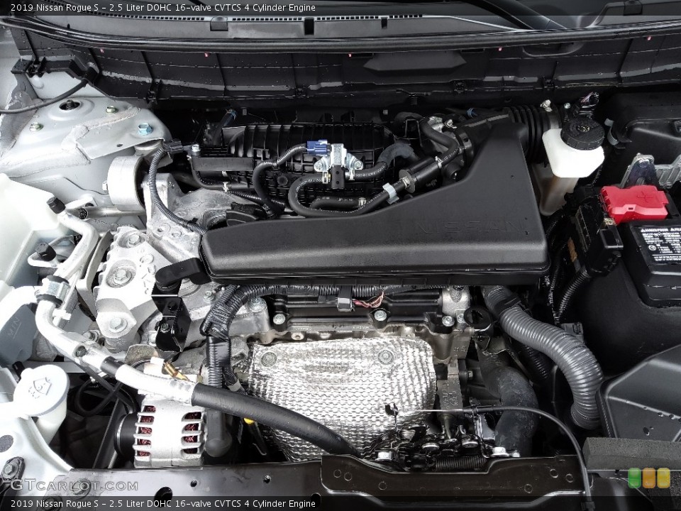 2.5 Liter DOHC 16-valve CVTCS 4 Cylinder 2019 Nissan Rogue Engine