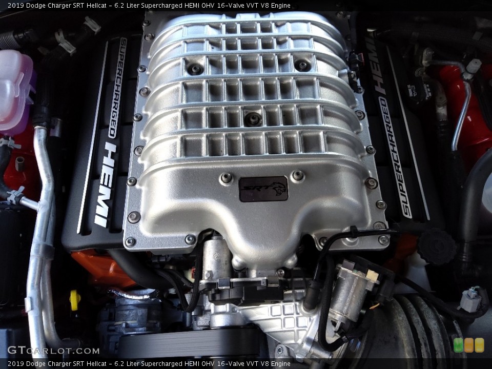 6.2 Liter Supercharged HEMI OHV 16-Valve VVT V8 2019 Dodge Charger Engine