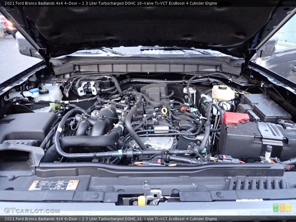 2.3 Liter Turbocharged DOHC 16-Valve Ti-VCT EcoBoost 4 Cylinder 2021 Ford Bronco Engine
