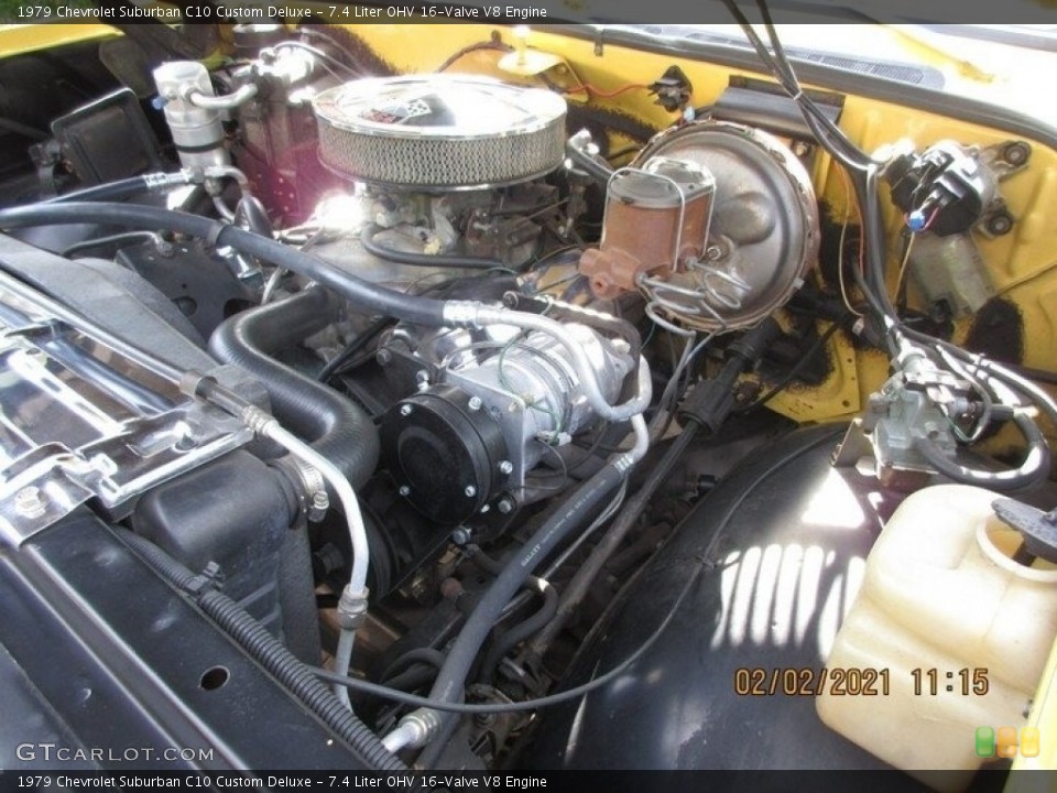 7.4 Liter OHV 16-Valve V8 1979 Chevrolet Suburban Engine