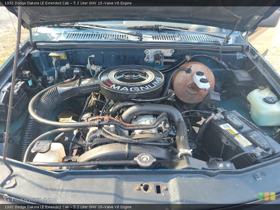 5.2 Liter OHV 16-Valve V8 1992 Dodge Dakota Engine