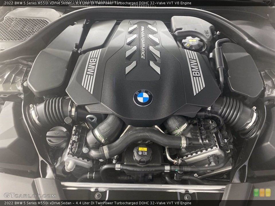 4.4 Liter DI TwinPower Turbocharged DOHC 32-Valve VVT V8 2022 BMW 5 Series Engine