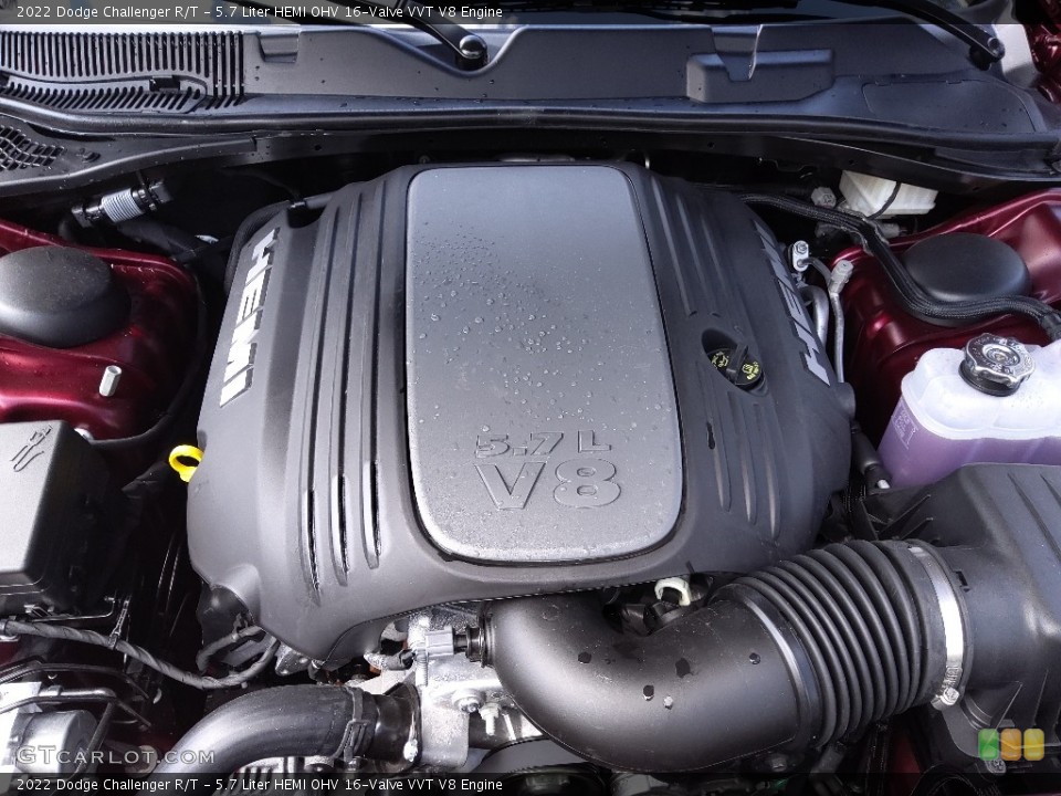 5.7 Liter HEMI OHV 16-Valve VVT V8 Engine for the 2022 Dodge Challenger #144006963