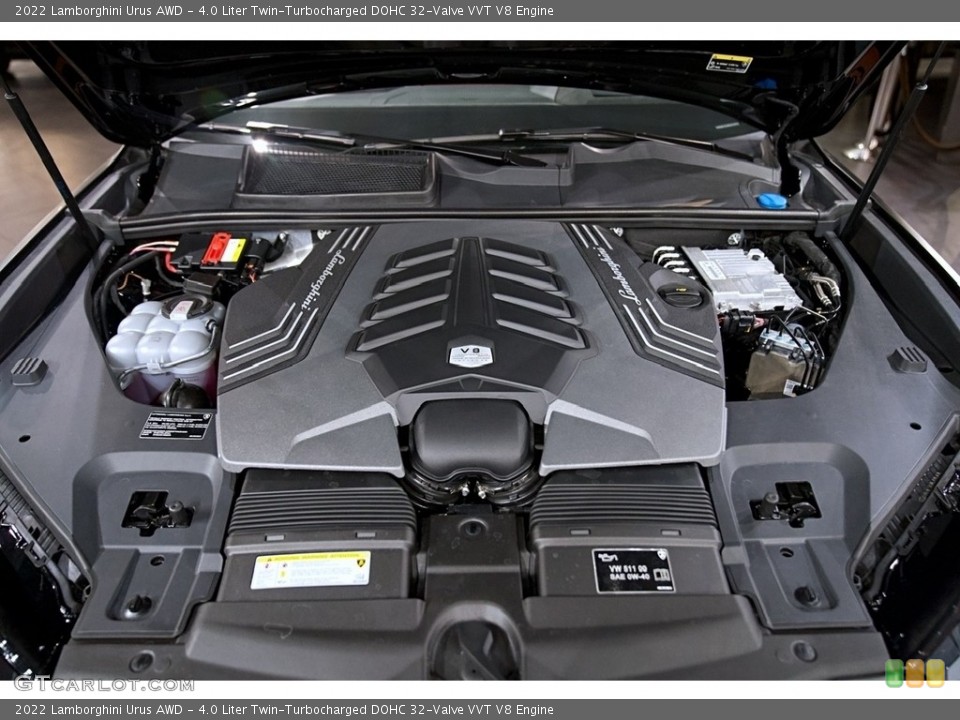 4.0 Liter Twin-Turbocharged DOHC 32-Valve VVT V8 Engine for the 2022 Lamborghini Urus #144294247