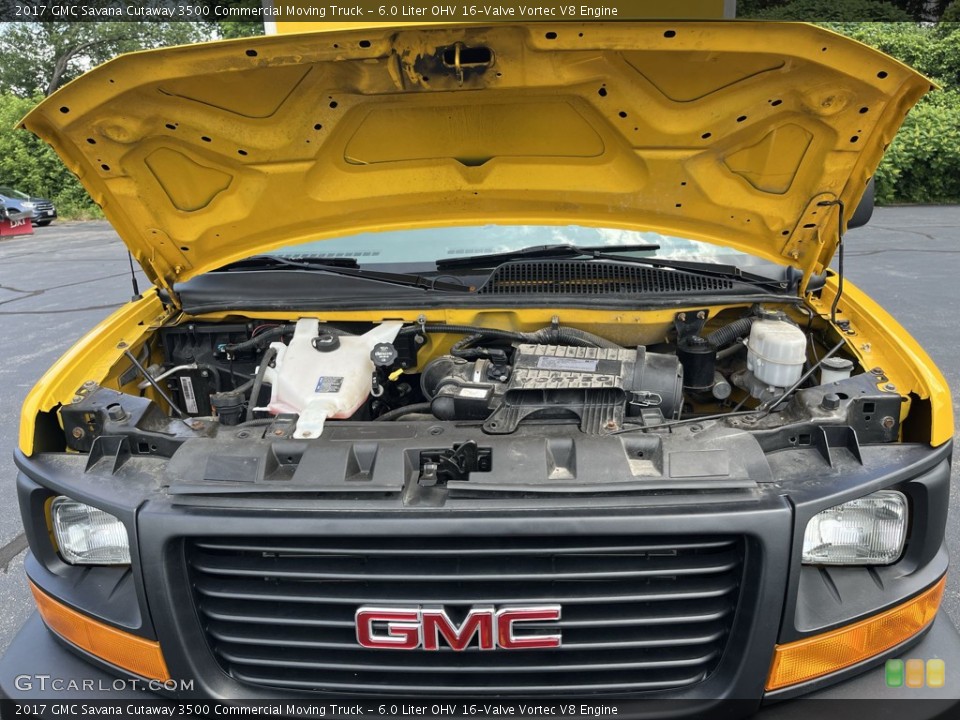 6.0 Liter OHV 16-Valve Vortec V8 Engine for the 2017 GMC Savana Cutaway #144382760