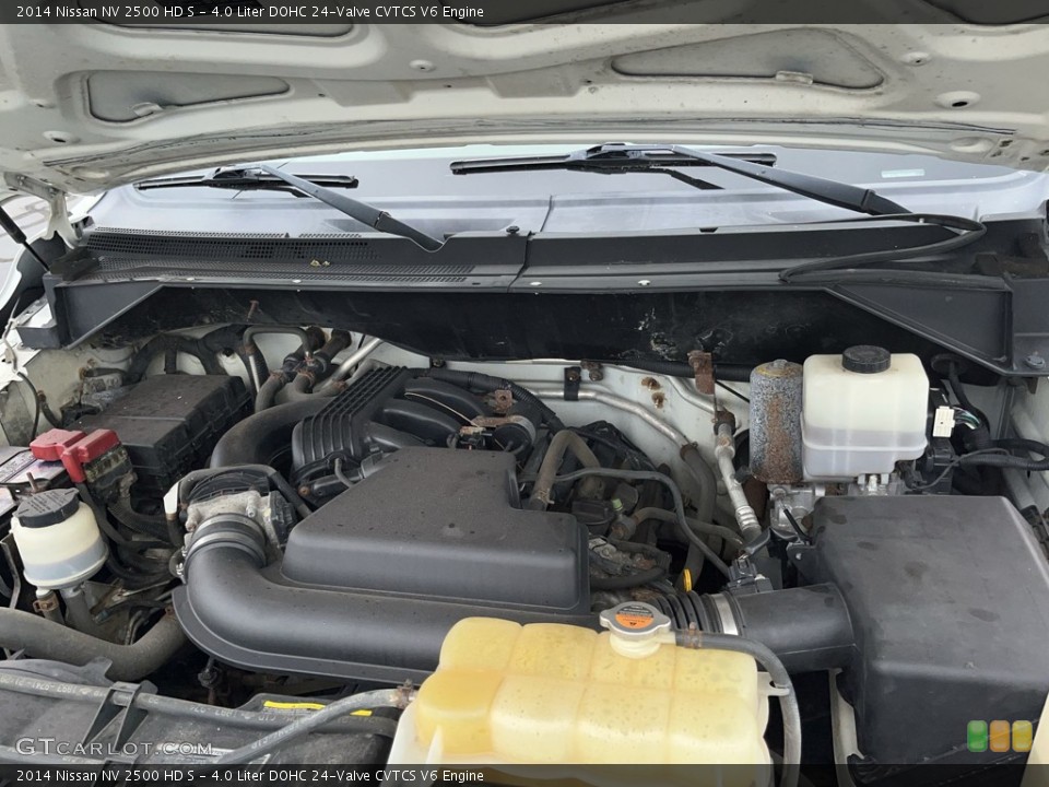 4.0 Liter DOHC 24-Valve CVTCS V6 2014 Nissan NV Engine