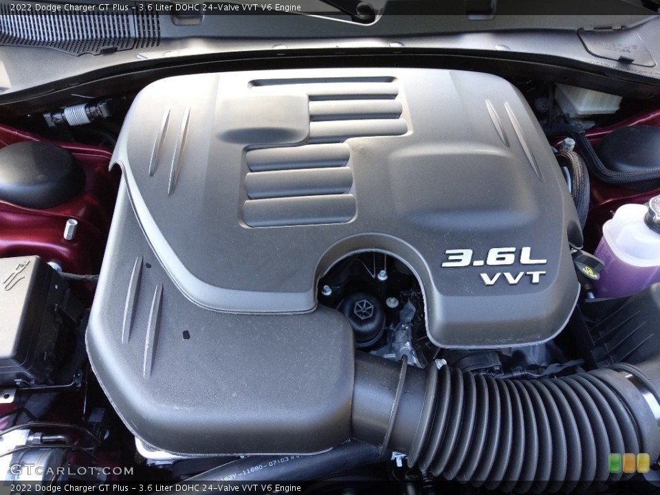 3.6 Liter DOHC 24-Valve VVT V6 2022 Dodge Charger Engine