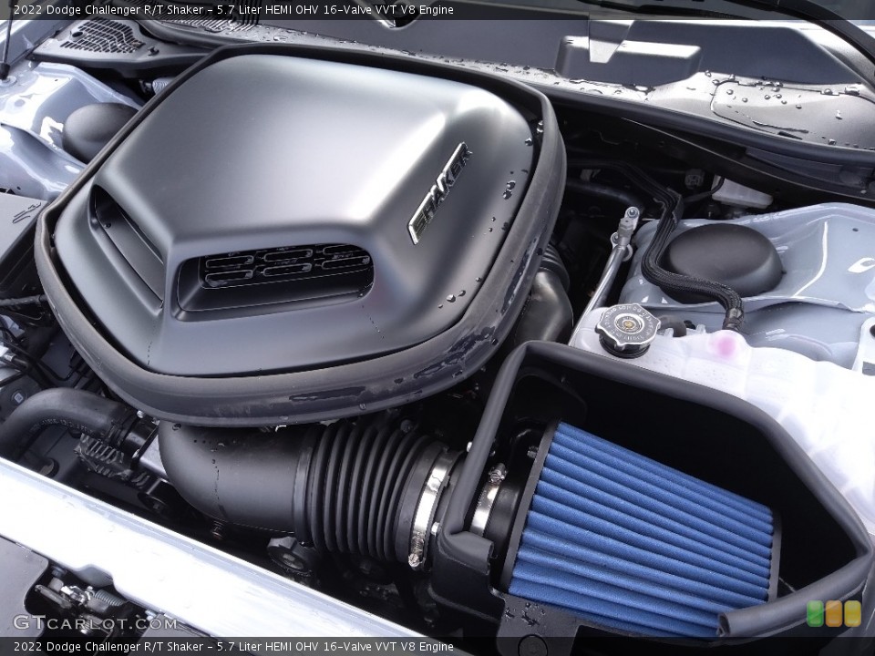 5.7 Liter HEMI OHV 16-Valve VVT V8 Engine for the 2022 Dodge Challenger #145020208