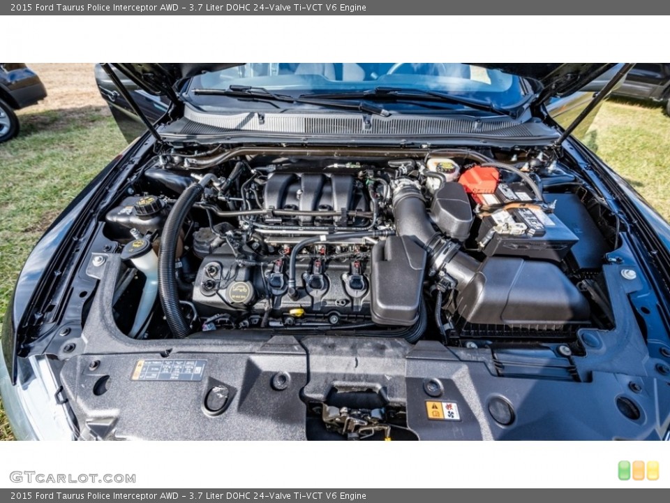 3.7 Liter DOHC 24-Valve Ti-VCT V6 Engine for the 2015 Ford Taurus #145244970