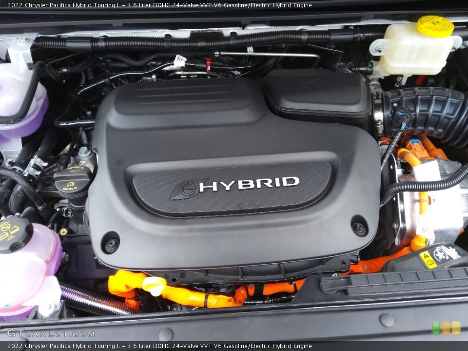 3.6 Liter DOHC 24-Valve VVT V6 Gasoline/Electric Hybrid 2022 Chrysler Pacifica Engine
