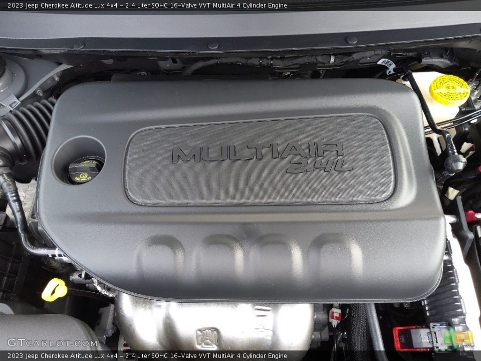 2.4 Liter SOHC 16-Valve VVT MultiAir 4 Cylinder Engine for the 2023 Jeep Cherokee #145357800