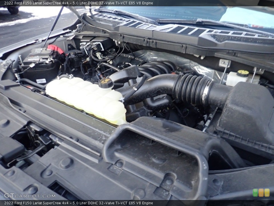 5.0 Liter DOHC 32-Valve Ti-VCT E85 V8 2022 Ford F150 Engine