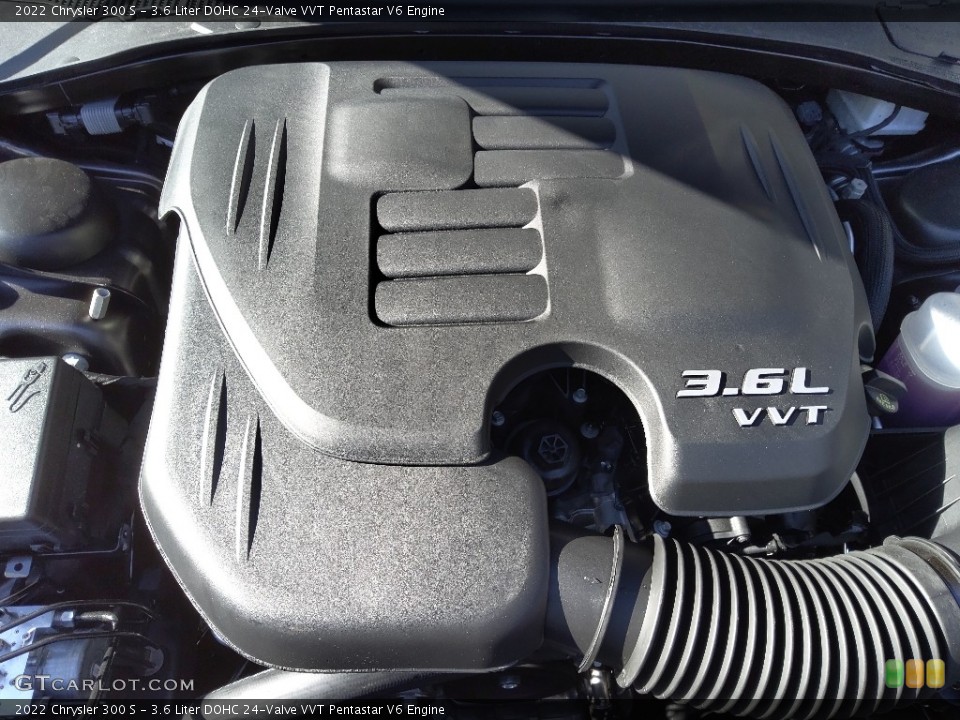 3.6 Liter DOHC 24-Valve VVT Pentastar V6 2022 Chrysler 300 Engine