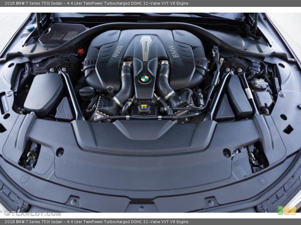 4.4 Liter TwinPower Turbocharged DOHC 32-Valve VVT V8 2018 BMW 7 Series Engine