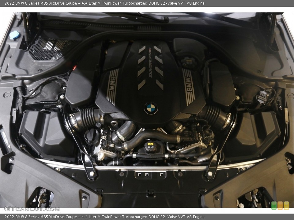 4.4 Liter M TwinPower Turbocharged DOHC 32-Valve VVT V8 2022 BMW 8 Series Engine