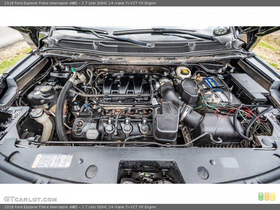 3.7 Liter DOHC 24-Valve Ti-VCT V6 Engine for the 2018 Ford Explorer #145946525
