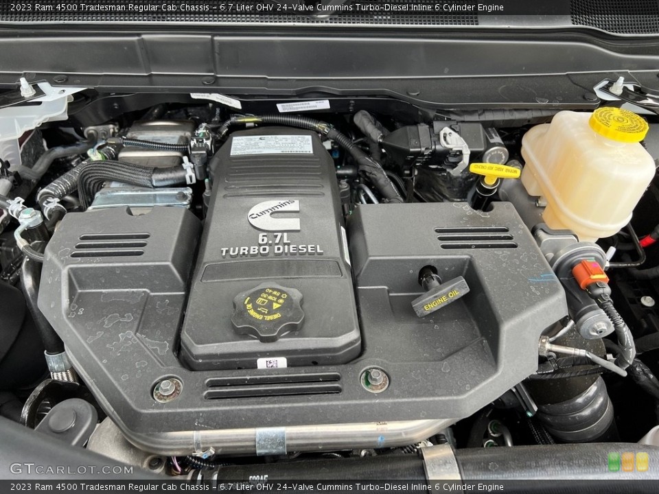 6.7 Liter OHV 24-Valve Cummins Turbo-Diesel Inline 6 Cylinder Engine for the 2023 Ram 4500 #146008851