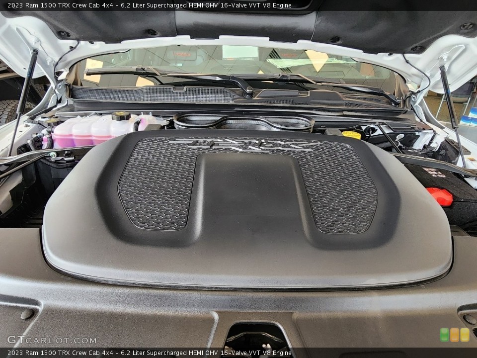 6.2 Liter Supercharged HEMI OHV 16-Valve VVT V8 2023 Ram 1500 Engine