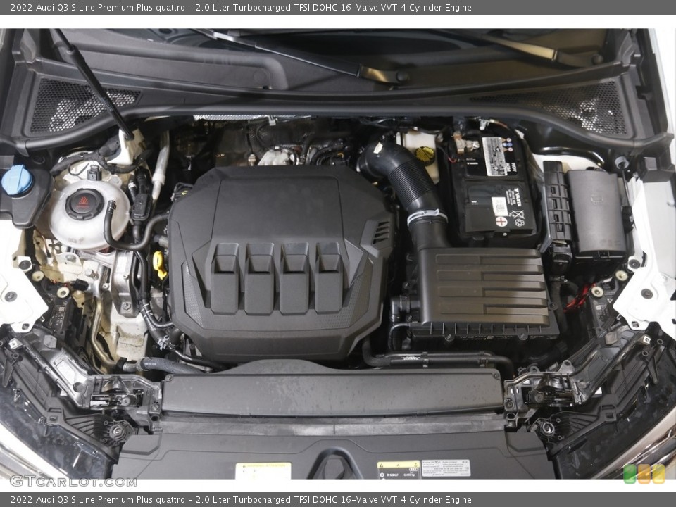 2.0 Liter Turbocharged TFSI DOHC 16-Valve VVT 4 Cylinder 2022 Audi Q3 Engine