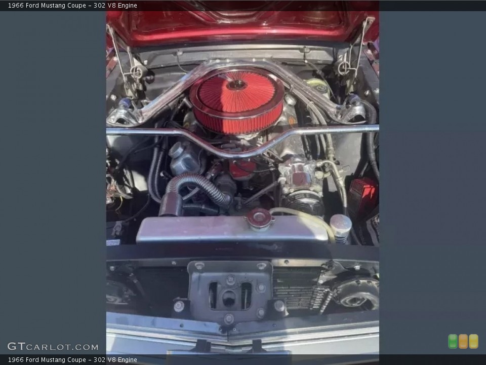 302 V8 1966 Ford Mustang Engine